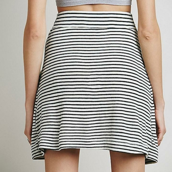 Free People • "All Tied Up" Wrap Skirt - Picture 6 of 10